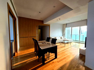 คอนโดให้เช่า : LTH12057OP – Spacious Condo High Floor for Rent Phrom Phong | City Lifestyle Best Value | Near BTS Phrom Phong | 75,000 THB | คอนโดให้เช่า พร้อมพงษ์ ชั้นสูง ห้องกว้าง คุ้มค่า ใกล้ BTS พร้อมพงษ์