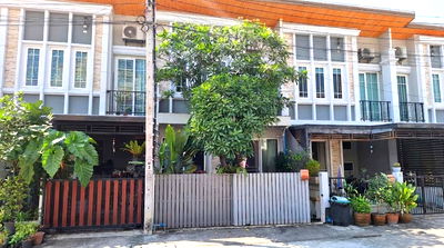 ทาวน์โฮม เขตหลักสี่ : ขายทาวน์โฮม โกลเด้นทาวน์ วิภาวดี-แจ้งวัฒนะ พร้อมอยู่ 