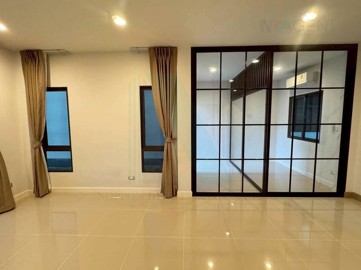 รูป 📌 ขายทาวน์โฮม โครงการ อนาบูกิ ธนาฮาบิแทต สะพานมหาเจษฎาบดินทรานุสรณ์-ราชพฤกษ์ 2 ชั้น 3 ห้องนอน 3 ห้องน้ำ - รูปที่ 4/8