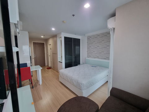 คาซ่า รัชดา ราชพฤกษ์ 26 ตร.ม. เฟอร์บิ๊วอิน เครื่องใช้ไฟฟ้าครบ เครื่องซักผ้า แอร์ใหม่ ไมโครเวฟ เครื่องทำน้ำอุ่น สภาพดี ชั้น 7 ทิศใต้ ลมแรง