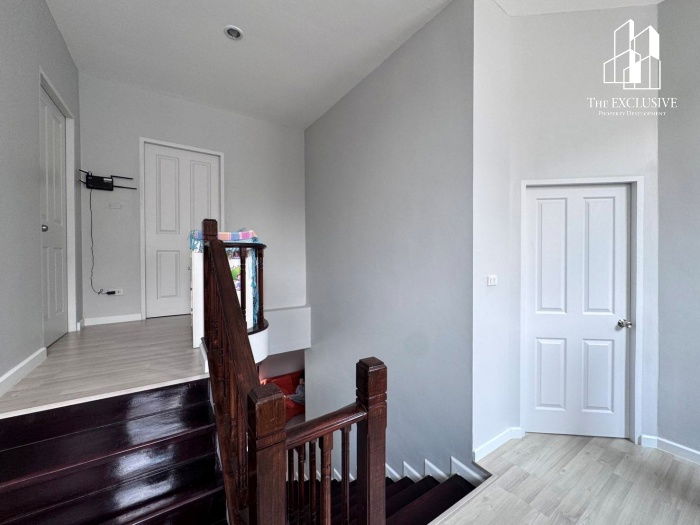 รูป 🏡 ขายบ้านเดี่ยว รีโนเวทใหม่ทั้งหลัง หลังใหญ่ เป็นส่วนตัว 📍 เสรีเพลส พุทธมณฑลสาย 4 | นครปฐม - รูปที่ 6/9