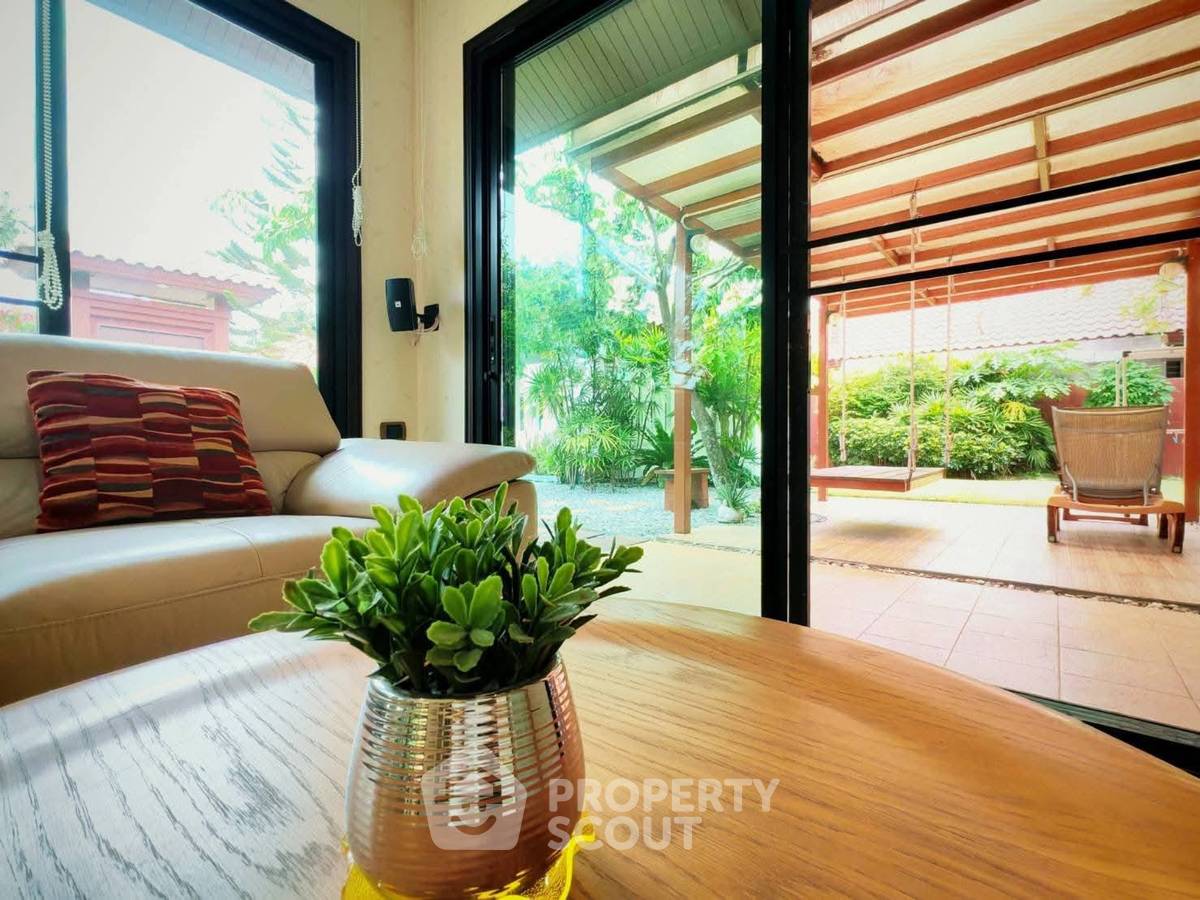 รูป คอนโด 2-ห้องนอน ที่ วินด์แฮม จอมเทียน พัทยา ใกล้ เมืองพัทยา (ID 2541155) - รูปที่ 10/20