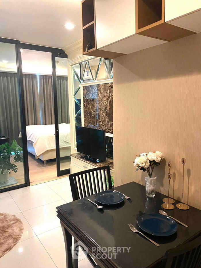 รูป คอนโด 1-ห้องนอน ที่ โซซิโอ ร่วมฤดี ใกล้ BTS นานา (ID 2546194) - รูปที่ 3/20