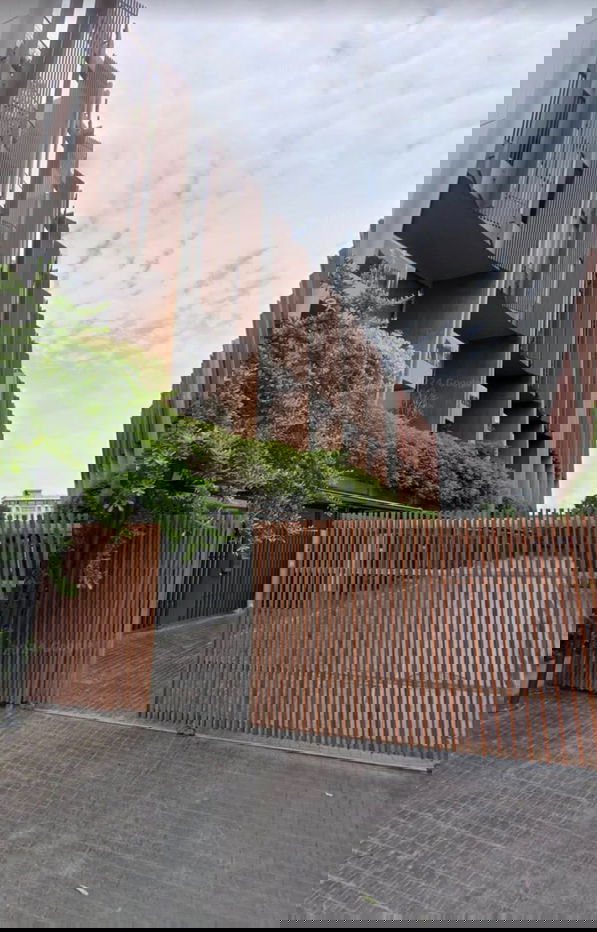 รูป ทาวน์เฮ้าส์ให้เช่า 🔥 The Park Lane Sukhumvit-Bearing 🔥 4 ห้องนอน 4 ห้องน้ำ เฟอร์นิเจอร์ และ เครื่องใช้ไฟฟ้าครบ - รูปที่ 2/10