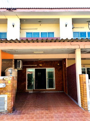 ทาวน์โฮม ม.เทคโนโลยีมหานคร : ทาวน์เอ้าส์ หนองจอก มิตรไมตรี หมู่บ้านนันทวี 4 รีสอร์ท ใกล้ถนนเดินสะดวก มีรถโดยสารผ่านหน้าโครงการ  นัดชมด่วน ราคาดี 085-318-6868 คุณวา