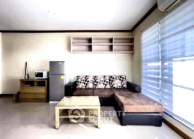 Condos for rent Phaya Thai School : 1-BR Condo at Baan Klang Krung Siam-Pathumwan Condominium near BTS Ratchathewi (ID 2547934)