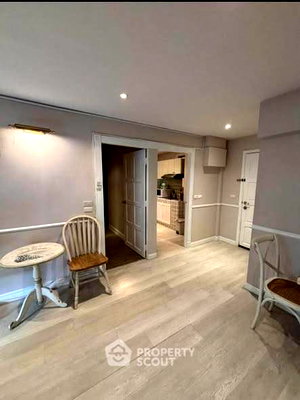 Condos for rent BTS Phrom Phong : 2-BR Condo at Raintree Villa Sukhumvit 53 near BTS Thong Lor (ID 2548269)