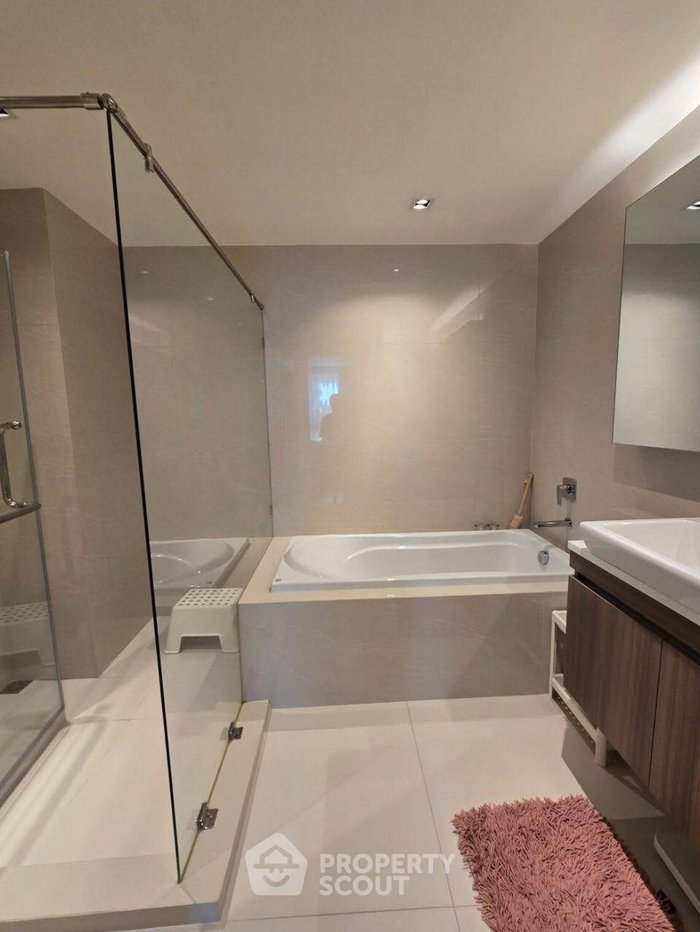 picture 2-BR Condo at Vtara 36 near BTS Thong Lor (ID 2552259) - 14/20