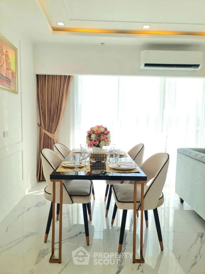 รูป คอนโด 2-ห้องนอน ที่ ดิ เอ็มไพร์ ทาวเวอร์ พัทยา ใกล้ เมืองพัทยา (ID 2552188) - รูปที่ 3/14