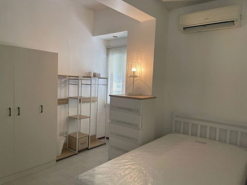 ให้เช่าคอนโด The Living Tower สุขุมวิท 64/1 2 ห้องนอน ใกล้ทรู ดิจิตอลปาร์ค ใกล้รถไฟฟ้า BTS ปุณณวิถี & อุดมสุข เฟอร์ครบ พร้อมเข้าอยู่ 064-974-2441