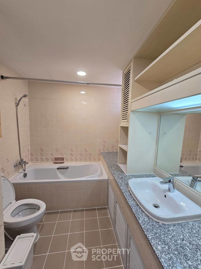 picture 2-BR Condo at Tai Ping Towers Sukhumvit 63 near ARL Ramkhamhaeng (ID 2550579) - 6/16