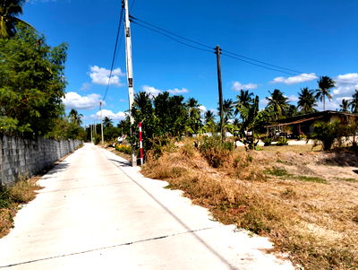 ที่ดิน ม.เทคโนโลยีราชมงคลตะวันออก : ขายที่ดิน 2 ไร่ บางพระ ใกล้มอเตอร์เวย์ ไม่ไกลจากเขาเขียว แบ่ง 1 ไร่ ได้