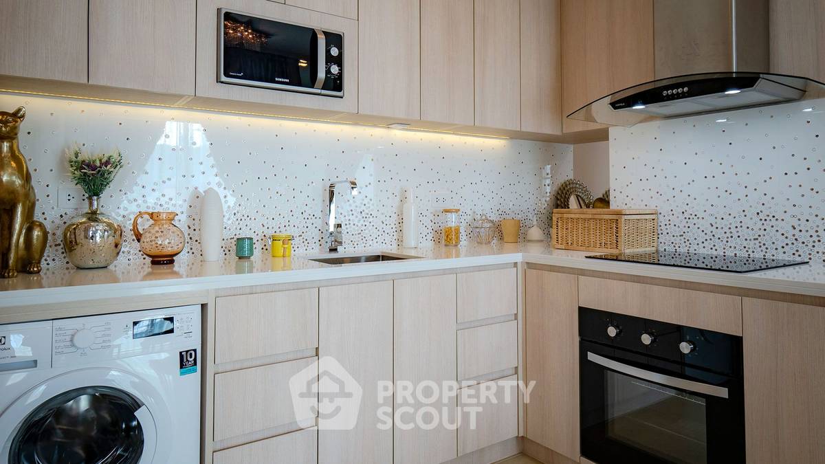 รูป คอนโด 2-ห้องนอน ที่ มารีน่า โกลเด้น เบย์ พัทยา ใกล้ พัทยาใต้ (ID 1267657) - รูปที่ 8/15