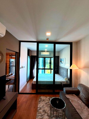 คอนโดให้เช่า : ให้เช่าคอนโดมิเนียม   1 ห้องนอน    1  ห้องน้ำ  1ห้องรับแขก   1  ที่จอดรถ