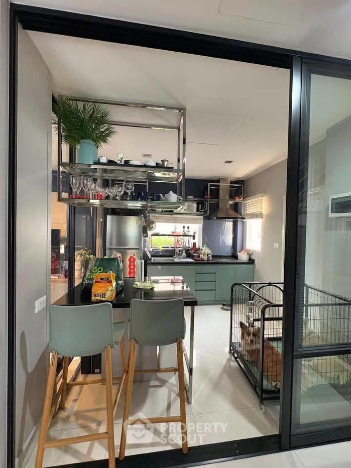 รูป บ้านแฝด 3-ห้องนอน ที่ เทรนดี้ ธารา บางนา ใน บางโฉลง (ID 2552332) - รูปที่ 8/18