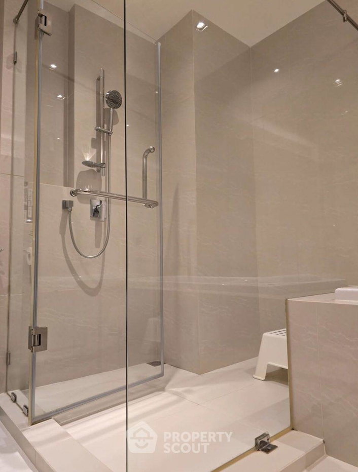 picture 2-BR Condo at Vtara 36 near BTS Thong Lor (ID 2552259) - 16/20