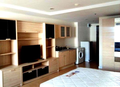 คอนโดให้เช่า : ให้เช่าคอนโดโครงการ THE Trendy สุขุมวิท13   วิวสวย เฟอร์นิเจอร์เครื่องใช้ไฟฟ้าครบ อยู่ใจกลางเมือง เดินทางสะดวก ใกล้รถไฟฟ้า 150 ม.  BTS นานา 300 ม.