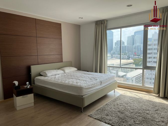 1-bed condo for rent, 76 sqm, Silom Grand Terrace