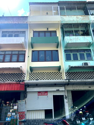 เช่าอาคารพาณิชย์ สุขุมวิท 113 : ตึกแถว 4 ชั้น ซอยด่านสำโรง สมุทรปราการติดถนนใหญ่