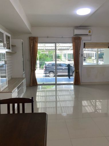 2-bed townhouse for rent, 90 sqm, 18.2 sq wah, Indy 1 Prachauthit 90