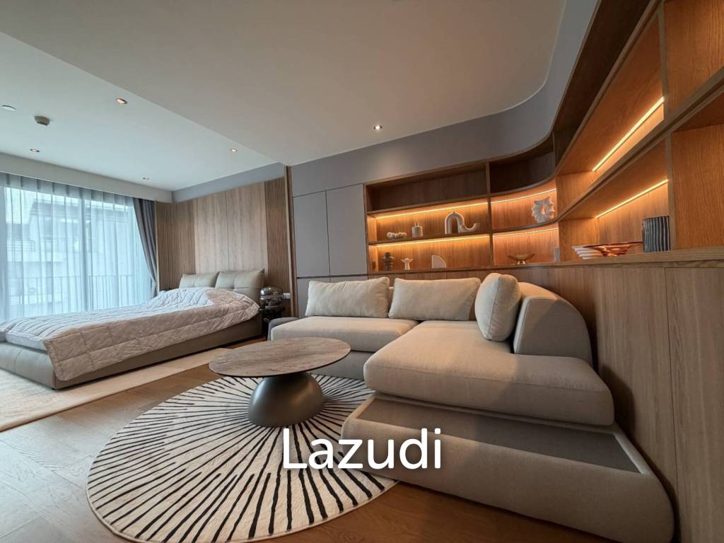 picture Luxury 3-Bedroom Condo in Supreme Legend Bangkok - 17/22