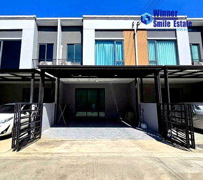 Townhouses for rent : Townhome for rent Pleno Sukhumvit Bangna 2 near Mega Bangna fully furnished