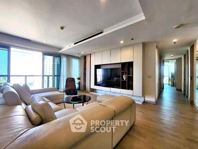 Condos for sale Assumption Convent Silom School : 3-BR Condo at The River Condominium near BTS Saphan Taksin (ID 2552583)