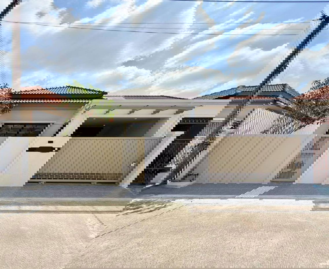 รูป หมู่บ้านภูเก็ตวิลล่าสวนหลวง WR-04151 - รูปที่ 1/12