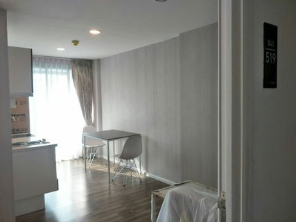 รูปภาพ [[ให้เช่า]]คอนโด ใกล้Themallบางกะปิ  คอนโด ลิฟวิ่ง เนสท์ รามคำแหง  Living Nest Ramkhamhaeng วิวสระ