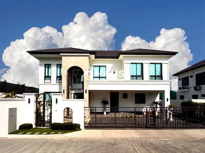 Houses for sale Bangkok : Sivarom Hyde Sathorn - Bangkae / 4 Bedrooms #HKCP034