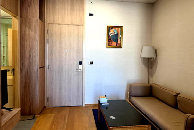 Condos for rent : Wyndham. 1bed 33sqm. Line id: @pfagent