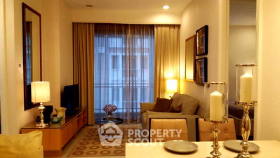 คอนโดให้เช่า : คอนโด 2-ห้องนอน ที่ คิว หลังสวน ใกล้ BTS ราชดำริ (ID 1855349)
