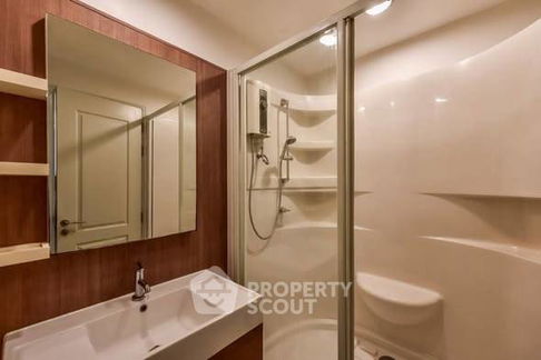 2-BR Condo at Q House Sathorn near BTS Krung Thon Buri (ID 2552986)