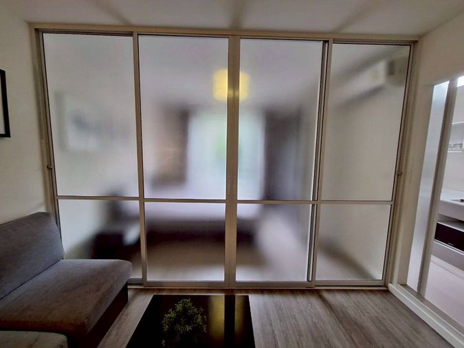 ให้เช่า ดี คอนโด พิง ติดเซ็นทรัลเฟส เพียง 10,000 บาท ว่างพร้อมอยู่ 29 ม.ค. 69