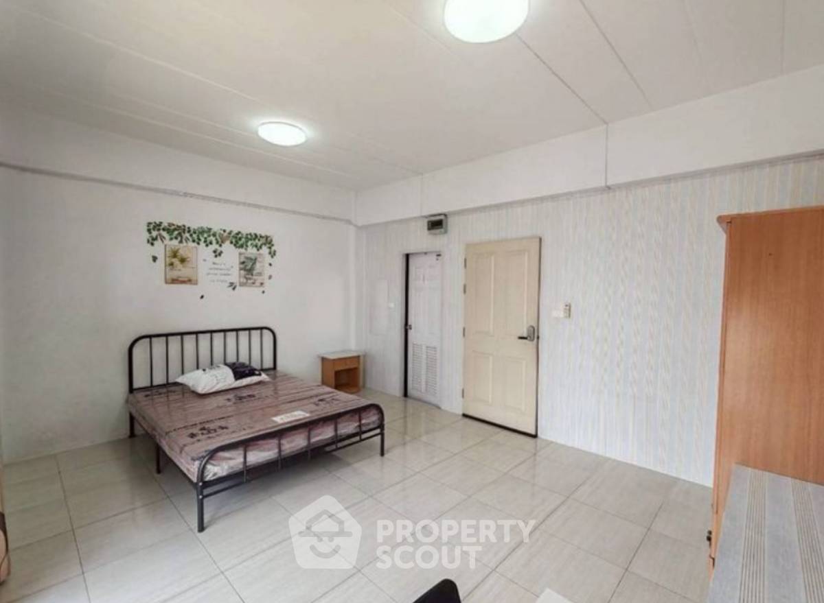 รูป ทาวน์เฮ้าส์ 4-ห้องนอน ใน หนองขาม (ID 2537017) - รูปที่ 4/4