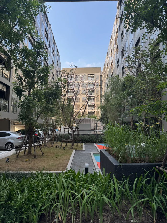 picture Beat Sukhumvit Condo for Rent – Ready to Move In ✨ ( Near BTS - Green line / Shuttle Bus service / washing & Drying machine / EV Charger station ) - 12/15