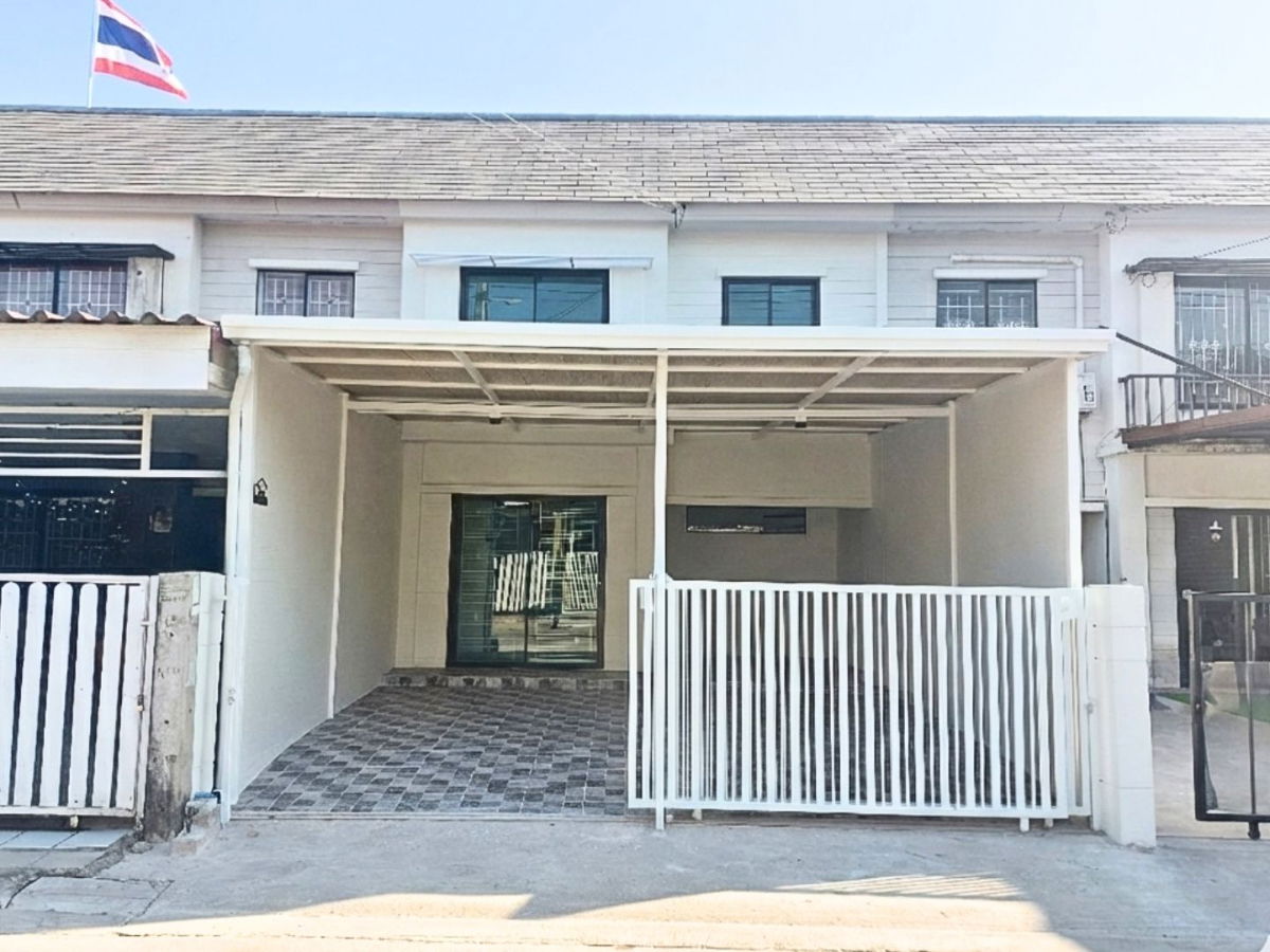 รูป บ้านสวยแต่งใหม่ทั้งหลัง ม.พฤกษา 67 คูคต-ลำลูกกา 11 จัดเต็มครัวเคาน์เตอร์+หลังคาโรงรถ สวยจบไม่ต้องซ่อม ในงบไม่ถึง 2.5 ล้าน - รูปที่ 1/24