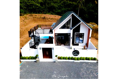 Houses for sale Nakhon Sri Thammarat : [920121030-255] 4 bed Pool Villa + A Small House just 1 minute to the Beach