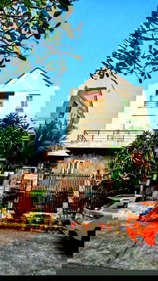 Townhouses for rent Boromarajonani College Of Nursing Noppharat Wachi : 🏡✨ Modern 3-Storey House with Private Gym | Near Suan Luang Rama IX – Soi 28 (Chaloem Phrakiat R.9)