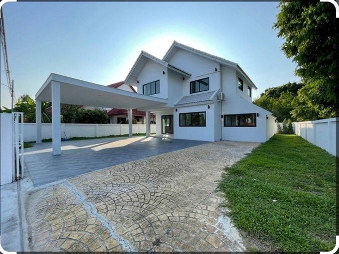 ให้เช่าบ้านเดี่ยว 2 ชั้น 3 ห้องนอน 3 ห้องนำ้ 1 ห้องครัว