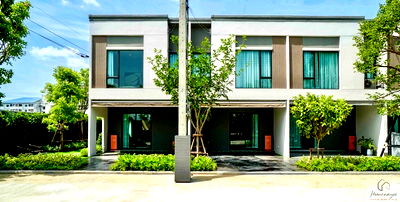 Townhouses for rent Bang Khen : For Rent: 2-Storey Townhome at Pleno Ramintra (Kanchanaphisek 6/1) Fully Built-in Corner Unit | Move-in Ready