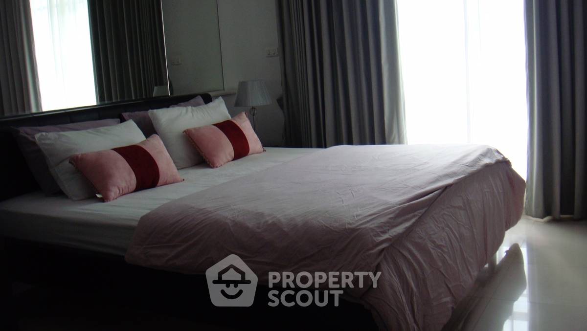 picture 2-BR Condo at Citi Smart Sukhumvit 18 near BTS Asok (ID 509785) - 5/10