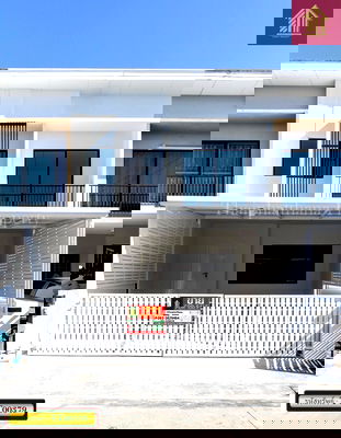 ขายทาวน์โฮม : ทาวน์เฮ้าส์รีโนเวทใหม่ เดอะ คอนเนค สวนหลวง-อ่อนนุช ถนนเฉลิมพระเกียรติ ร.9