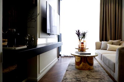 Condos for rent BTS Chit Lom : 🟨🟧🟥E10116-02  28 Chidlom 💌LINE : @274bgkdg🟥🟧🟨