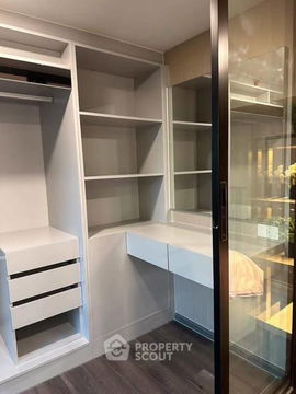 2-BR Condo at Knights Bridge Space Rama 9 near MRT Phra Ram 9 (ID 2552169)