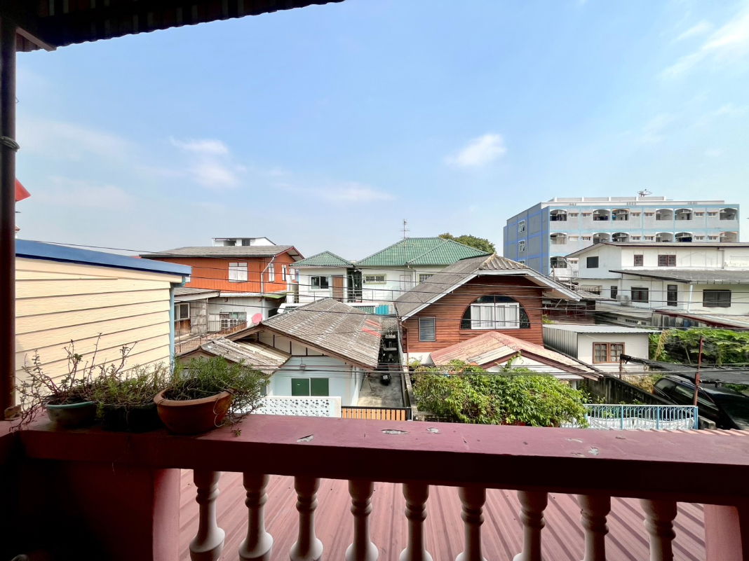 picture Suitable for a home office or online warehouse!!! Sell a 2-storey detached house on Kamnan Maen 13 Alley, Soi 23, - 24/27