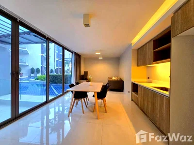 Condos for sale : 2 Bedroom Condo for Sale at The Pine 5980892