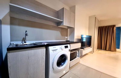 Condos for sale : FOR SALE ASPIRE ERAWAN FULL FURNISHED