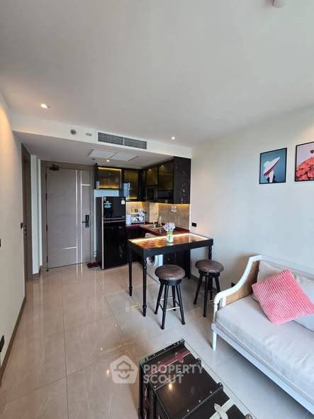 picture 1-BR Condo at Wyndham Jomtien Pattaya close to Pattaya (ID 2555810) - 2/7