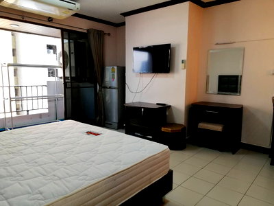 ขายคอนโด : ด่วน! ขาย PST. 1 ชั้น8 36ตรม. ใจกลางเมือง รีโนเวทใหม่ โมเดิร์น เฟอร์ครบ พร้อมอยู่ สระน้ำ ฟิตเนส ซาวน่า ถูกและดี สะดวกสบาย ทุกกรณี